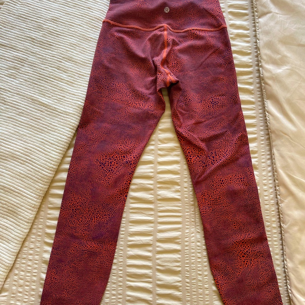 Lululemon Wunder High Train leggings “25